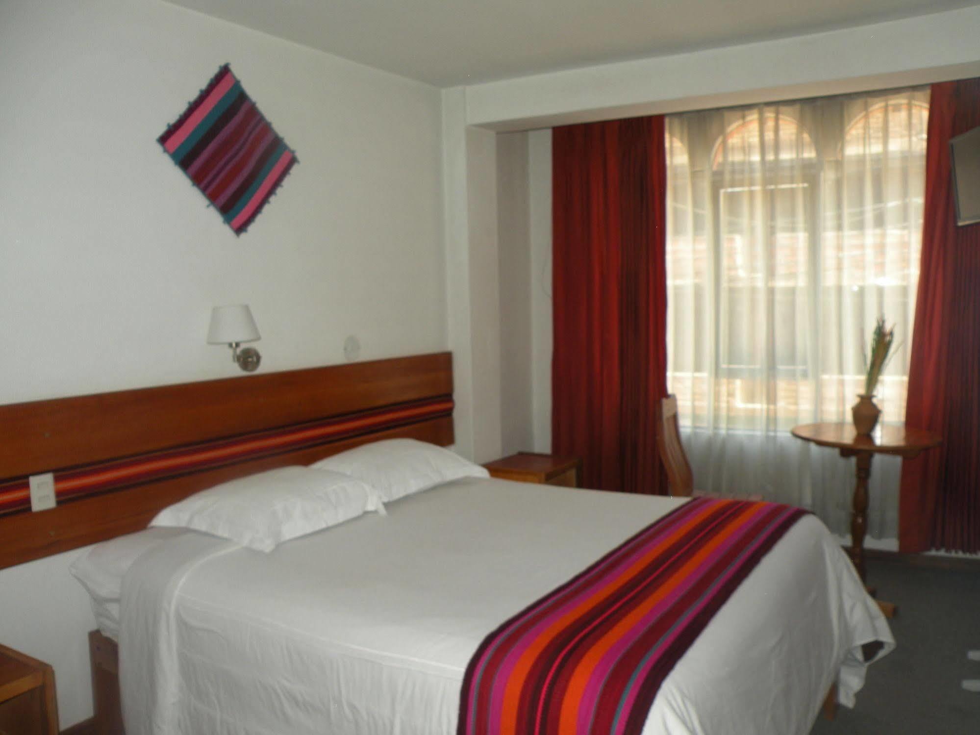 Cantuta Inn Puno Dış mekan fotoğraf