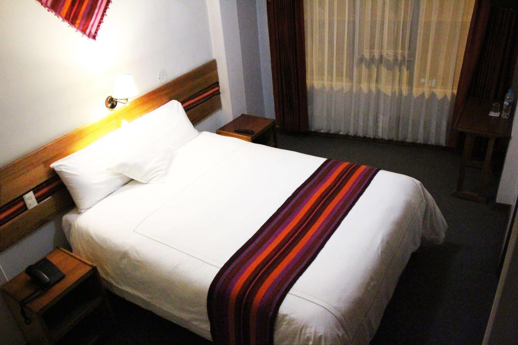 Cantuta Inn Puno Dış mekan fotoğraf